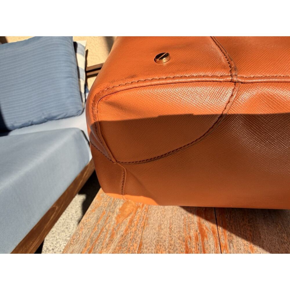 Tory Burch Robinson Saffiano Leather Tote Bag Cognac Brown Zip Satchel 16 Inch - Picture 10 of 16